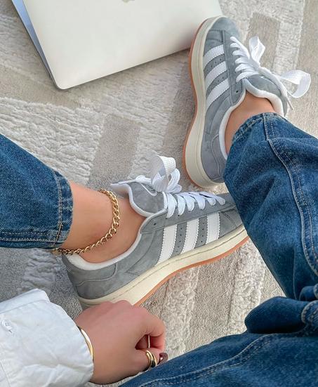 Adidas  Campus 00s
