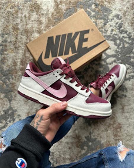 nike Dunk Valentine Day