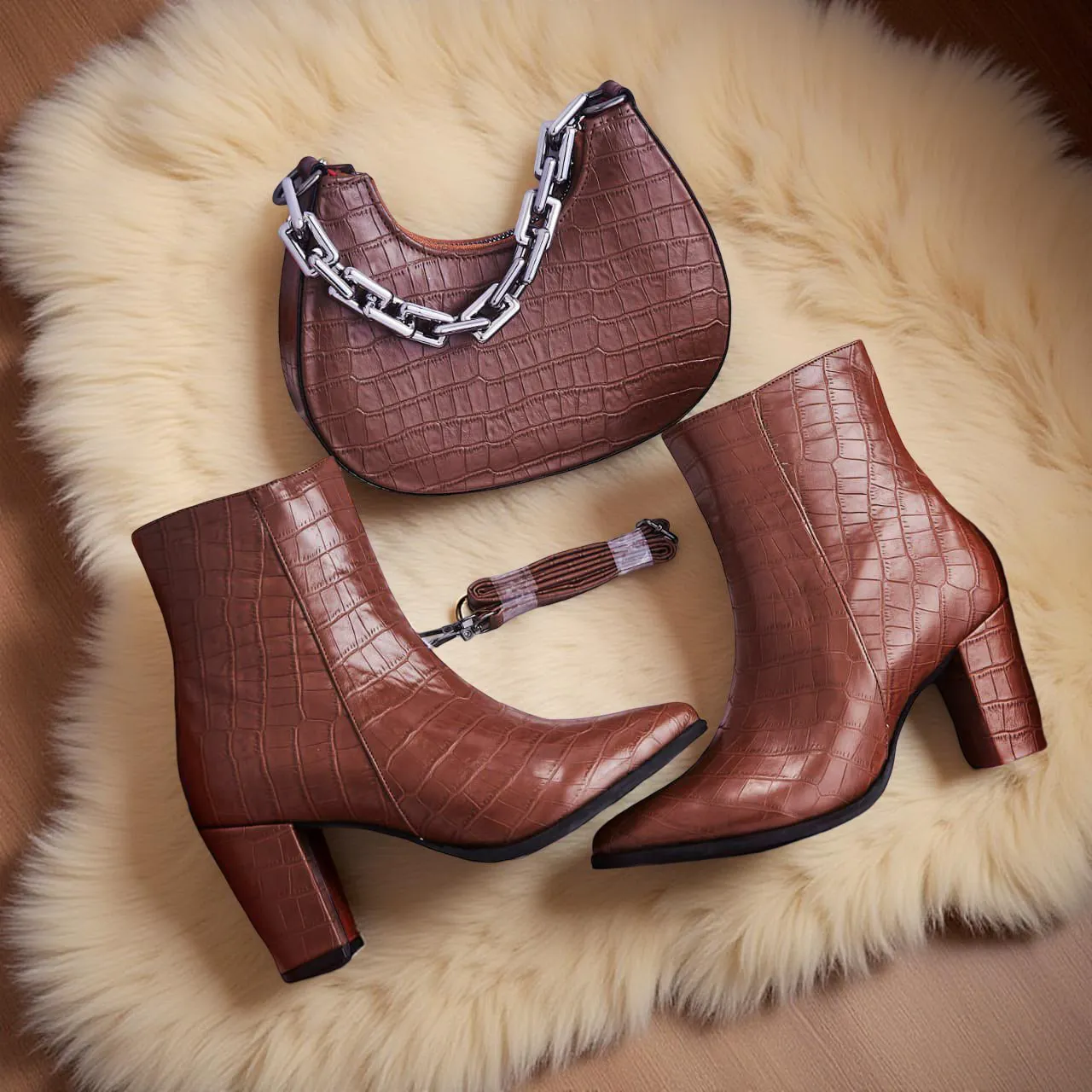 طقم نسائي فاخر بنقشة التمساح – أناقة بلا حدود