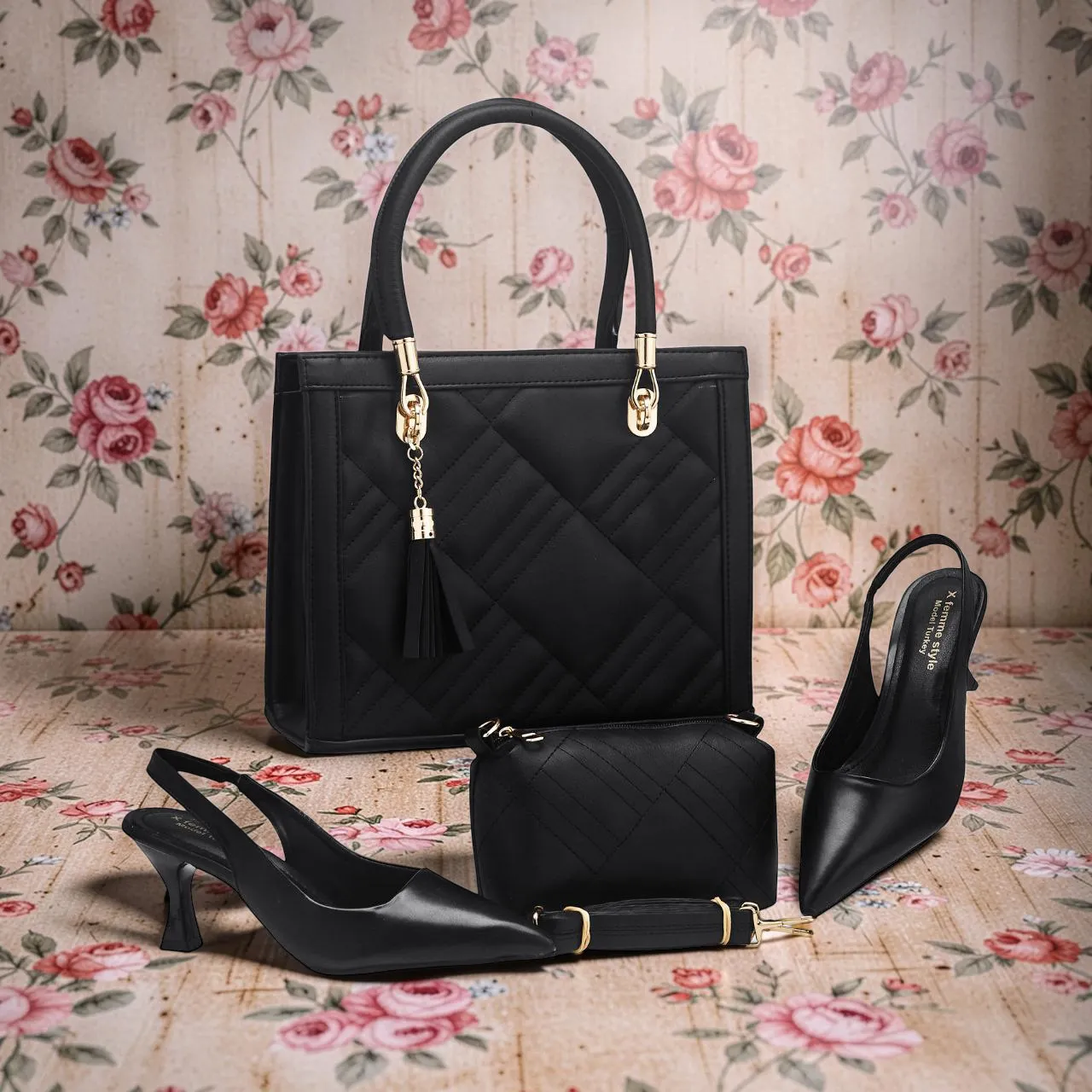 حذاء بكعب أنيق + حقيبة بتصميم راقٍ