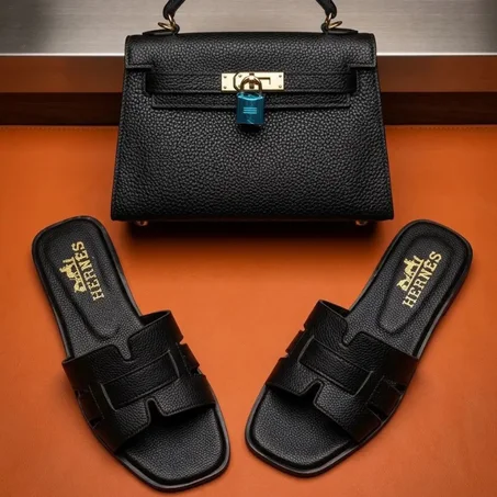 Sac avec sandales Élégantes