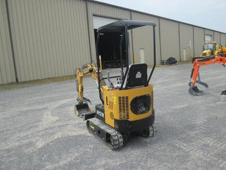 AGT 13.5HP, 1 ton RATO Engine Mini Hydraulic Excavator Micro Crawler Digger, Gasoline Chicago Stock| AGT-H12R - AGT Industrial