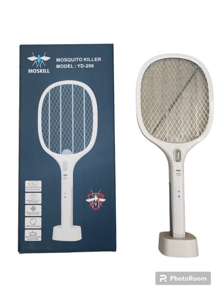 مضرب كهربائي قاتل للناموس     Raquette electrique anti-moustique