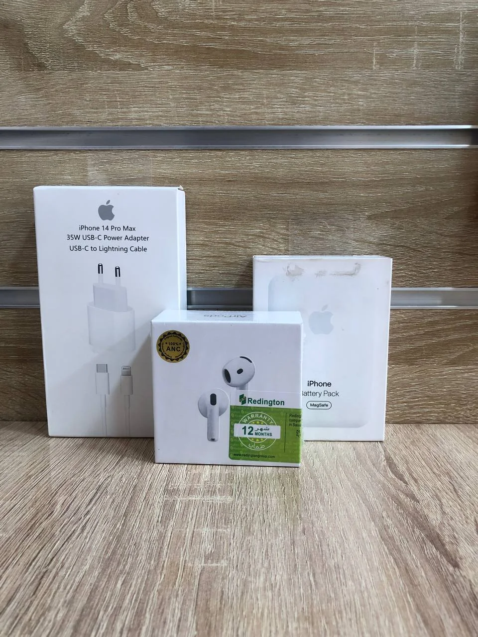 powerbank 10000 mA+airpods+شاحن iphon