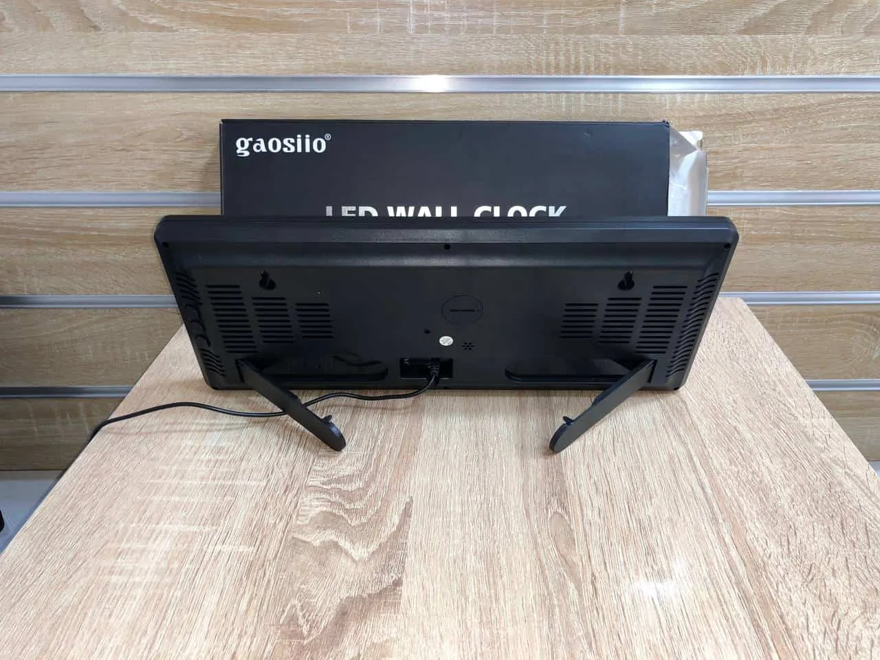 🕒 ساعة حائط LED رقمية