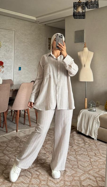 ENSEMBLE DEUX PIÈCES POUR FEMMES