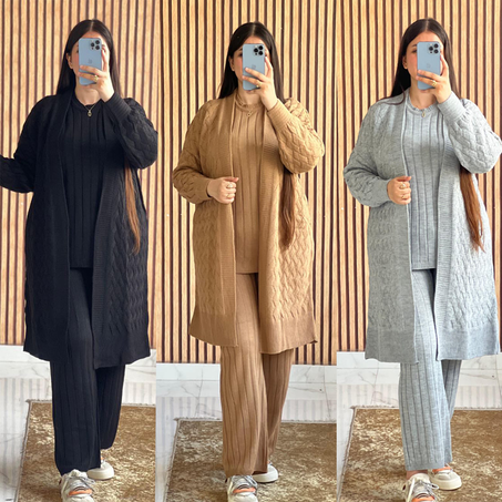 طقم شتوي يليق بجمالك ❤️