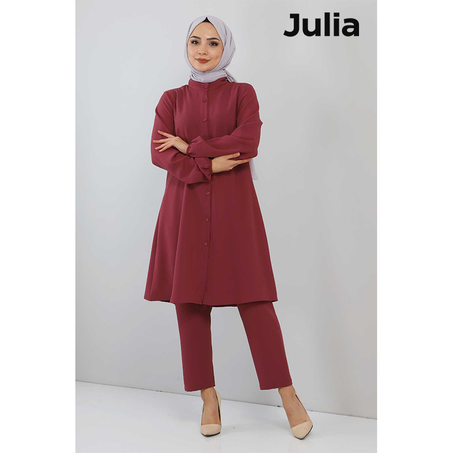 أنسومبل نسائي ( REF 04 )