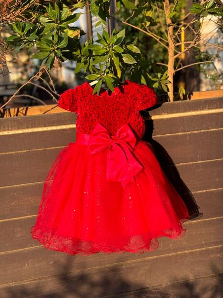 ✨Robe Princesse Rouge Éclatante ✨