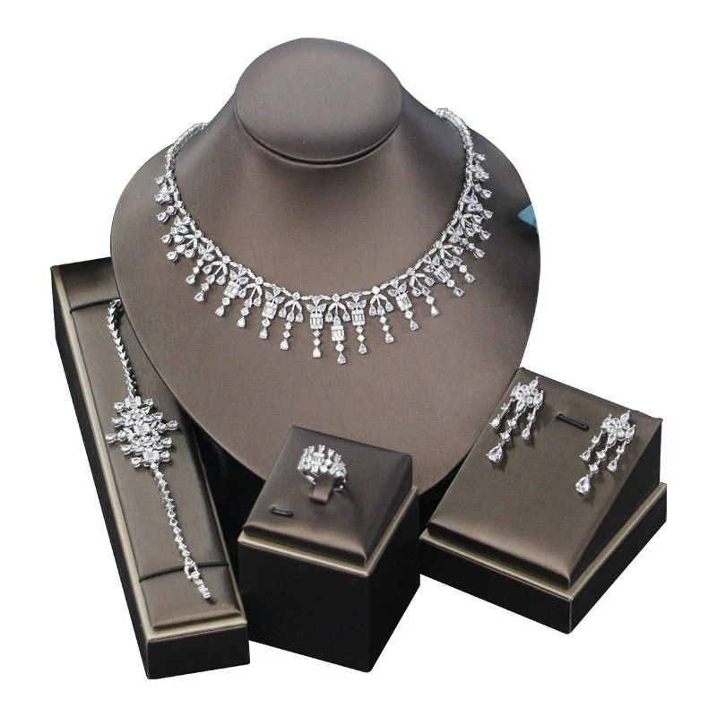 Bridal Zircon 3A Necklace Earrings Four-Piece Set (Silver White)