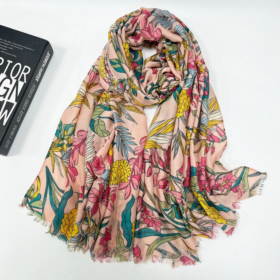 High-grade Shawl Ladies Tassel Printed Scarf (Pink)