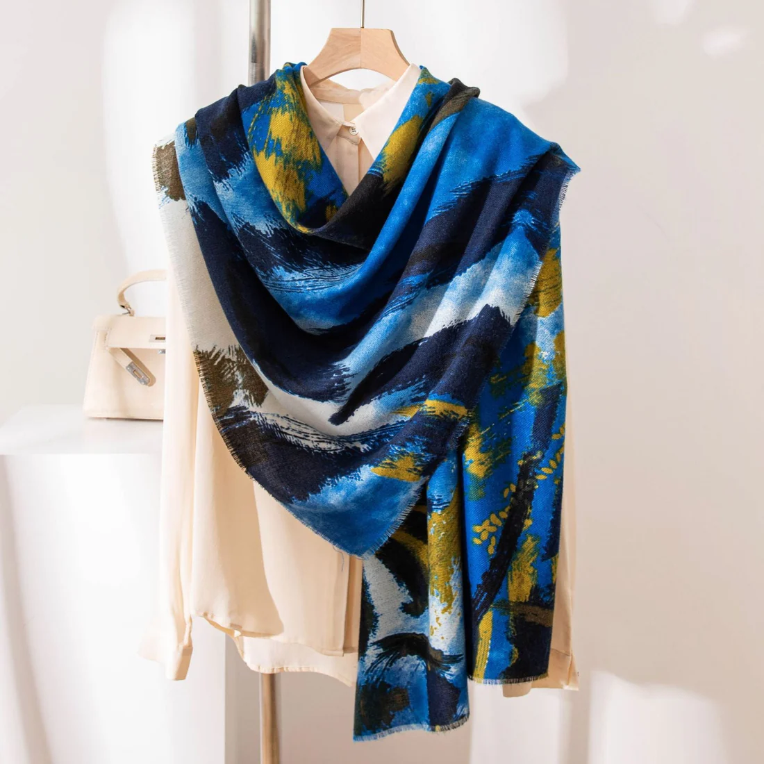 Cashmere Scarf Women's Versatile Atmosphere High Sense (Purplish Blue Leaves)