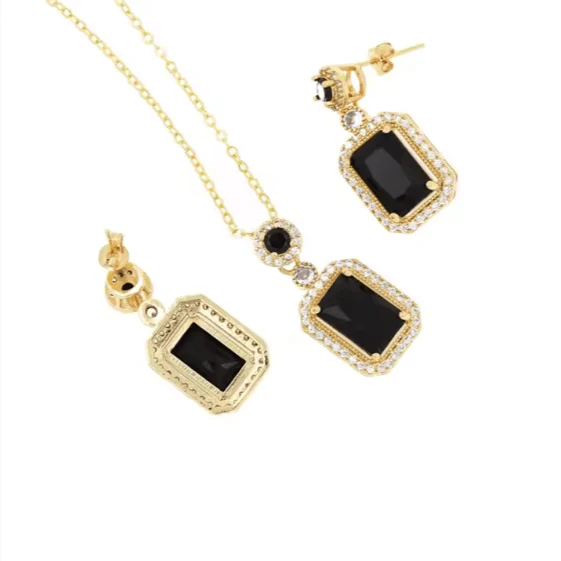 Royal Gemstone Necklace Set Black