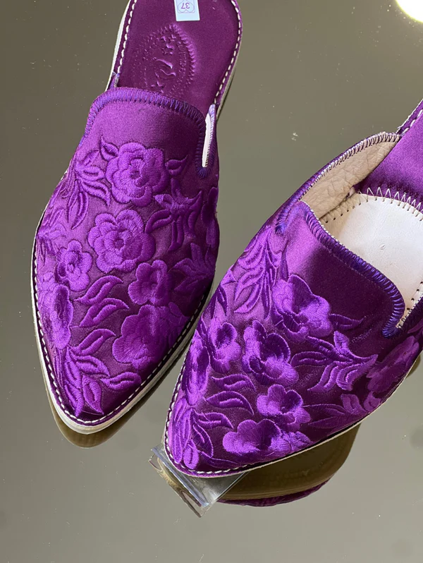 طقم العروس الملكي | حزام وتاج بتصميم مغربي عريق