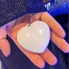 مصباح محفظة صغير يعمل باللمس