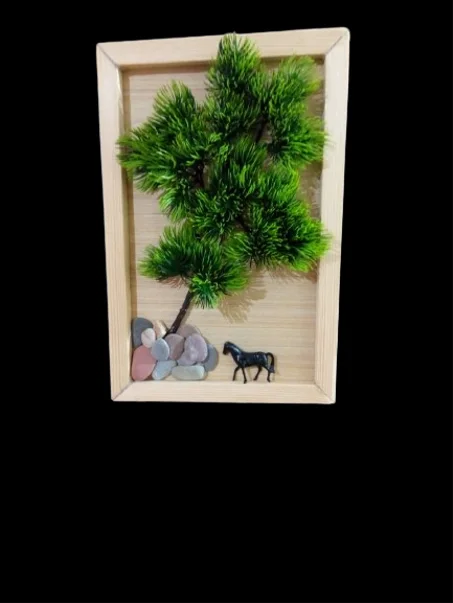 لوحات للتعليق