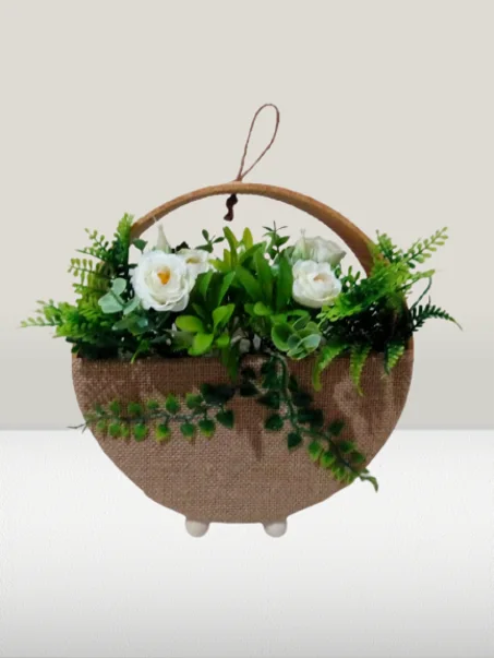 غرابيل للتعليق بورود