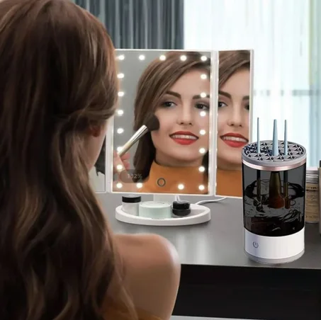 جهاز تنظيف فرش المكياج