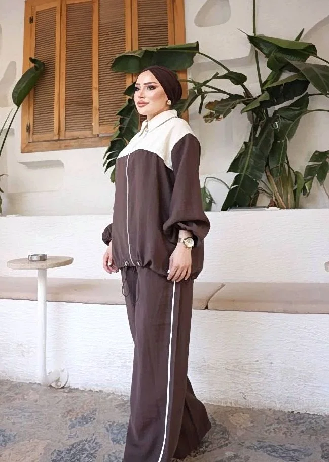 ملابس النساء