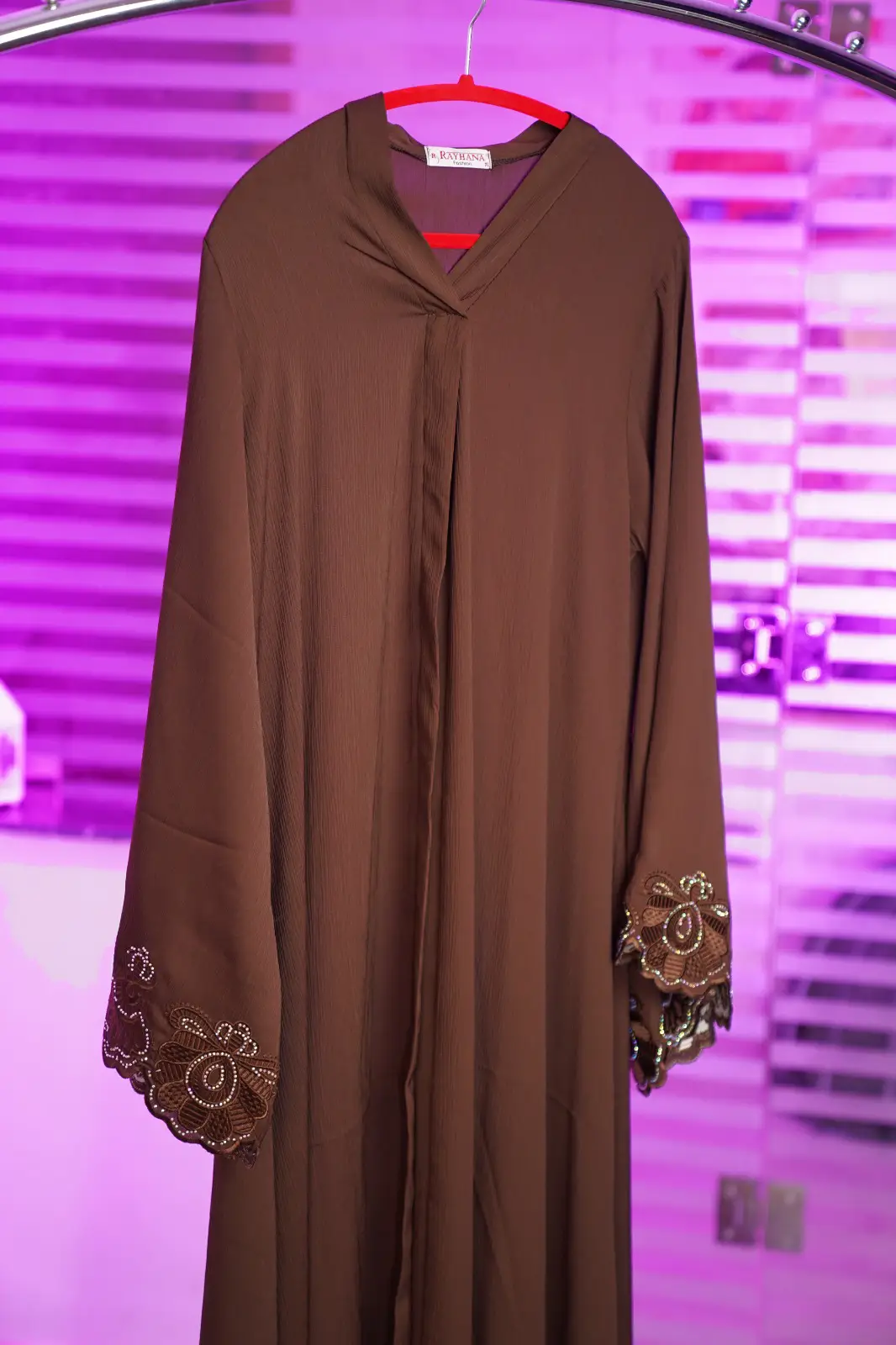 عباية ستراس توب زوم جودة عااالية عباية العيد ، أناقة لا مثيل لها بألوان ساحرة !