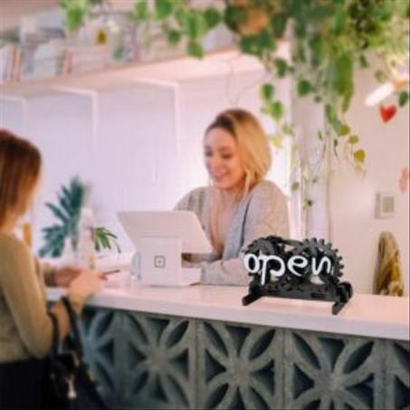 لافتة مبتكرة Open & Closed