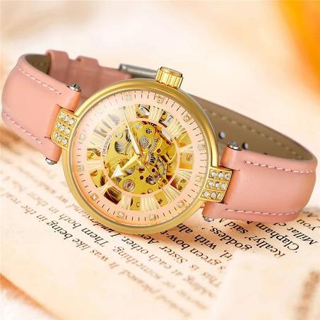 ساعة ميكانيكية نسائية عالية الجودة تشتغل بدون بطارية
