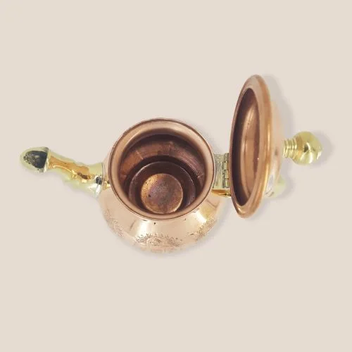 250 mlHand-Engraved Moroccan Copper Tea Pot – Made in Fez. براد شاي مغربي من النحاس منقوش يدوي - صنع فاس