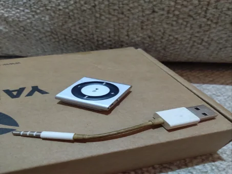 iPod shuffle 4th Generation