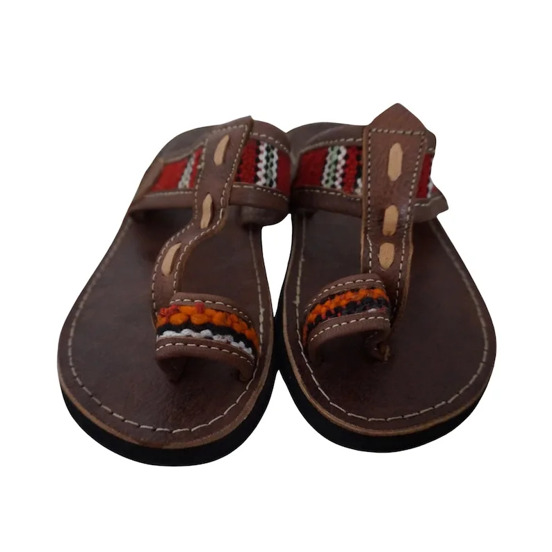 Handmade genuine leather sandals for men and women صنادل من جلد طبيعي رجالية ونسائية مصنوع يدوية