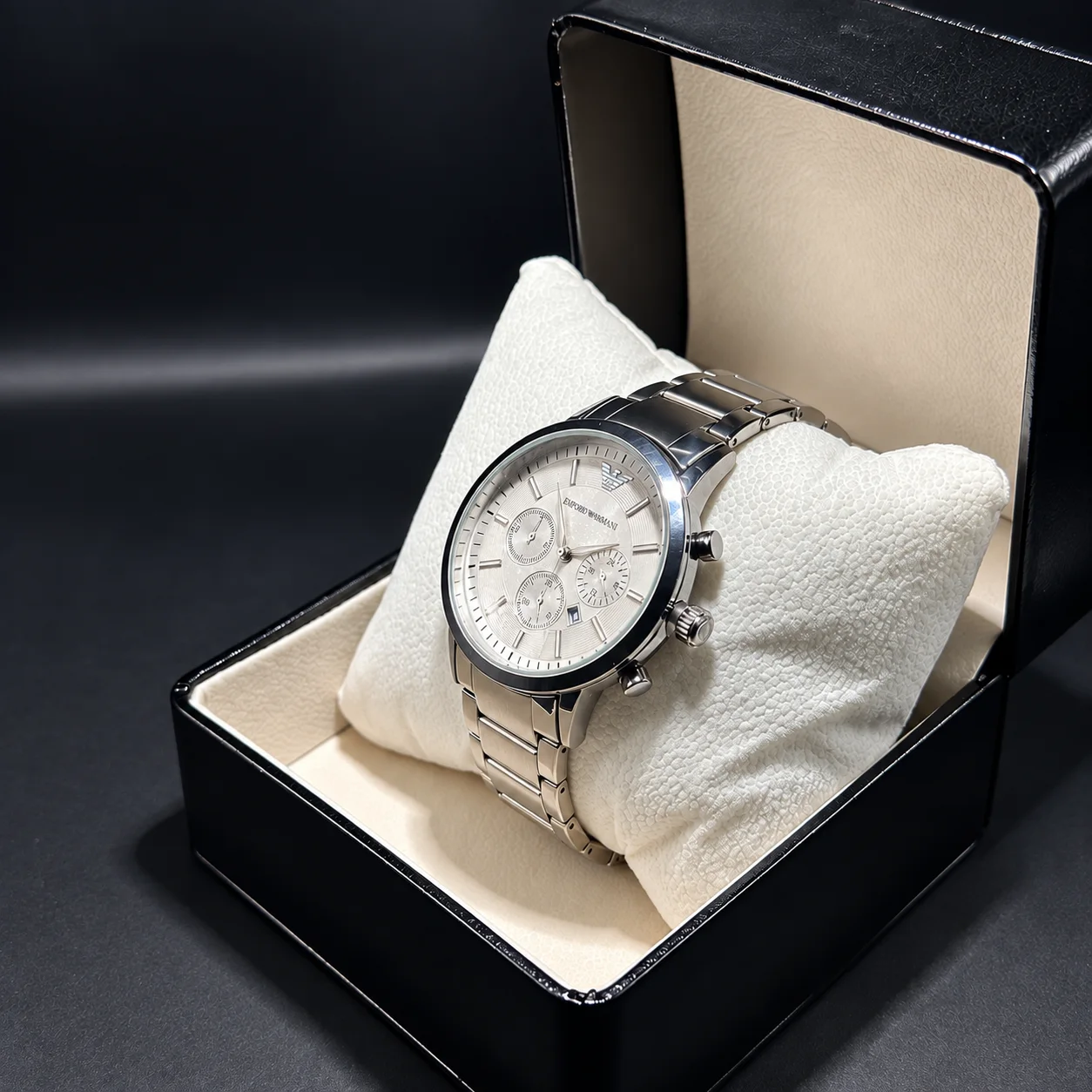 Emporio Armani Classic