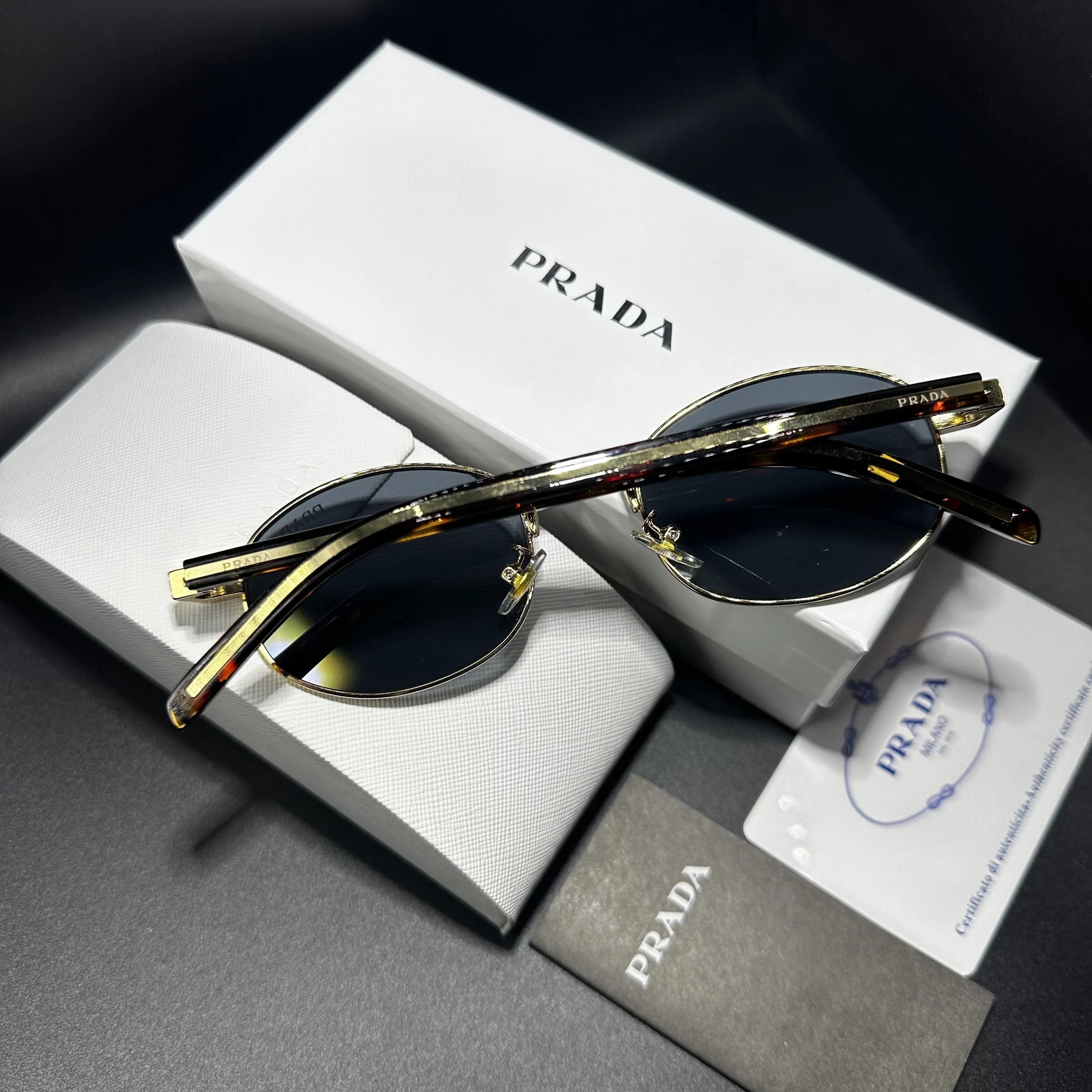 Lunettes Prada Milano