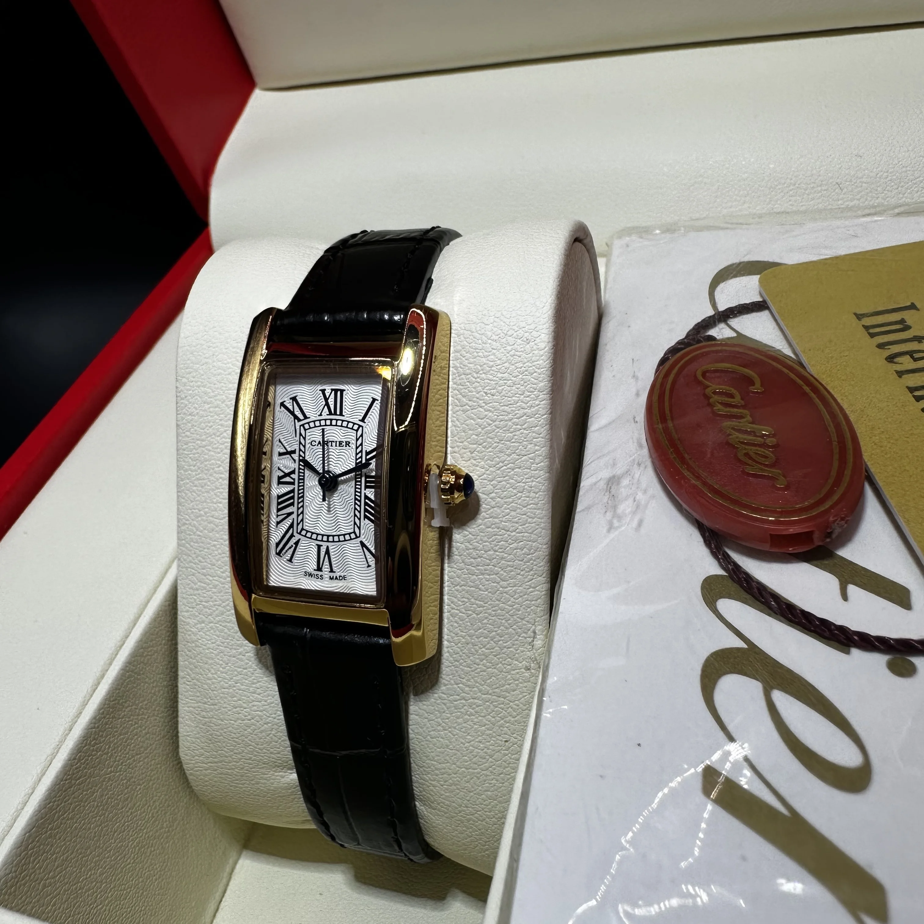 Cartier  Tank Classic Cuir noir