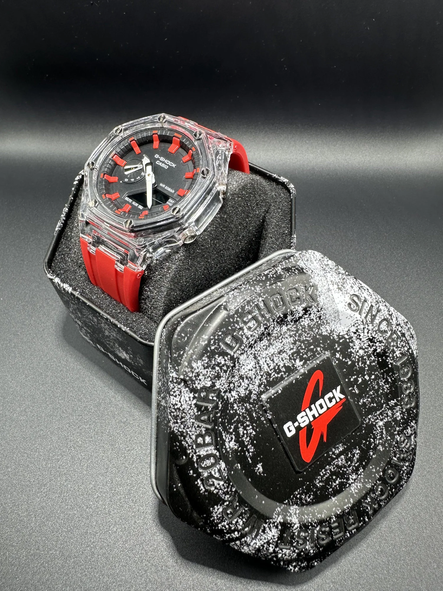 Casio G-Shock CasiOak Rouge