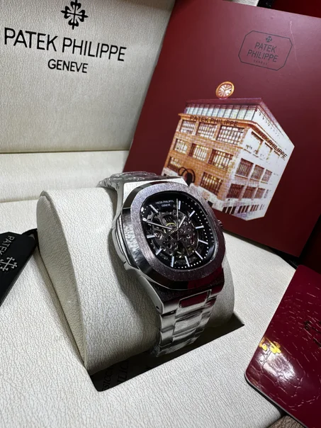 Patek Philippe Nautilus Automatique Noir