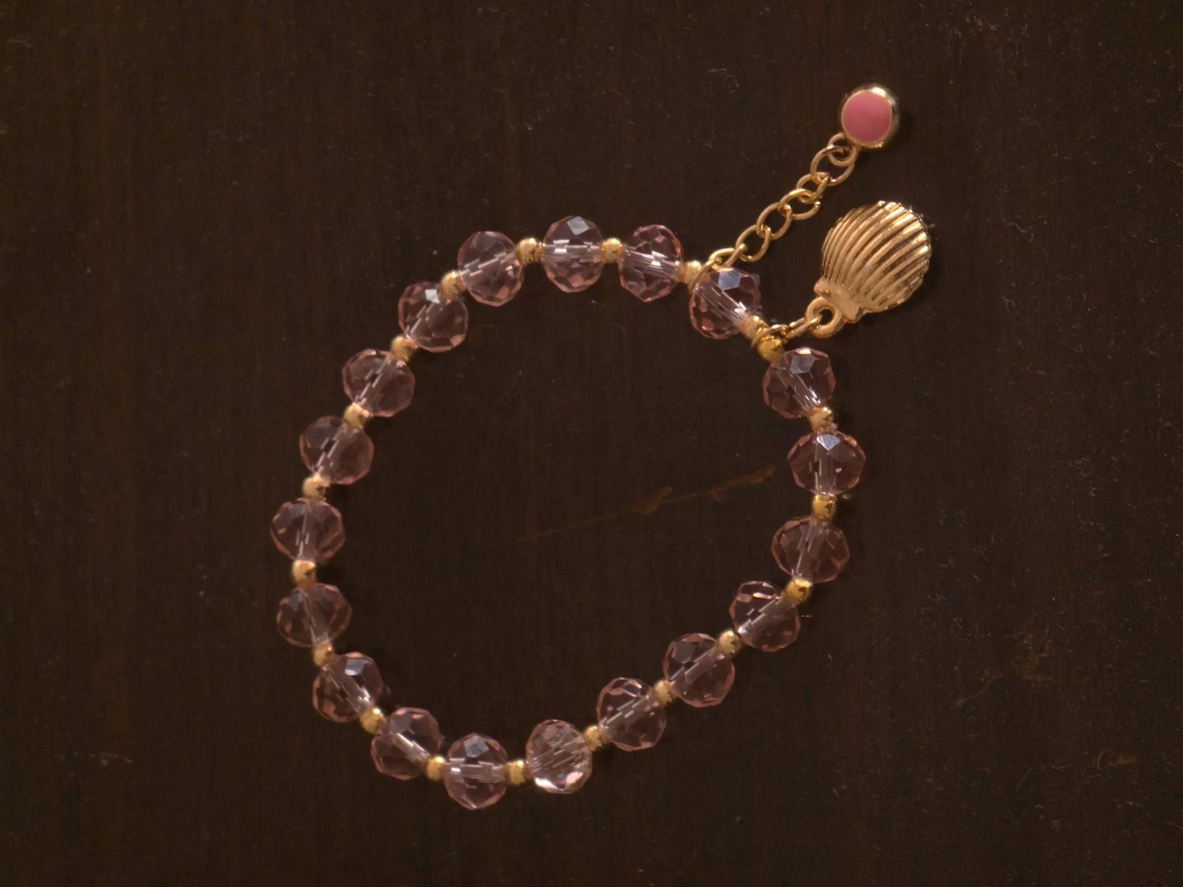 Shell bracelet, blush pink