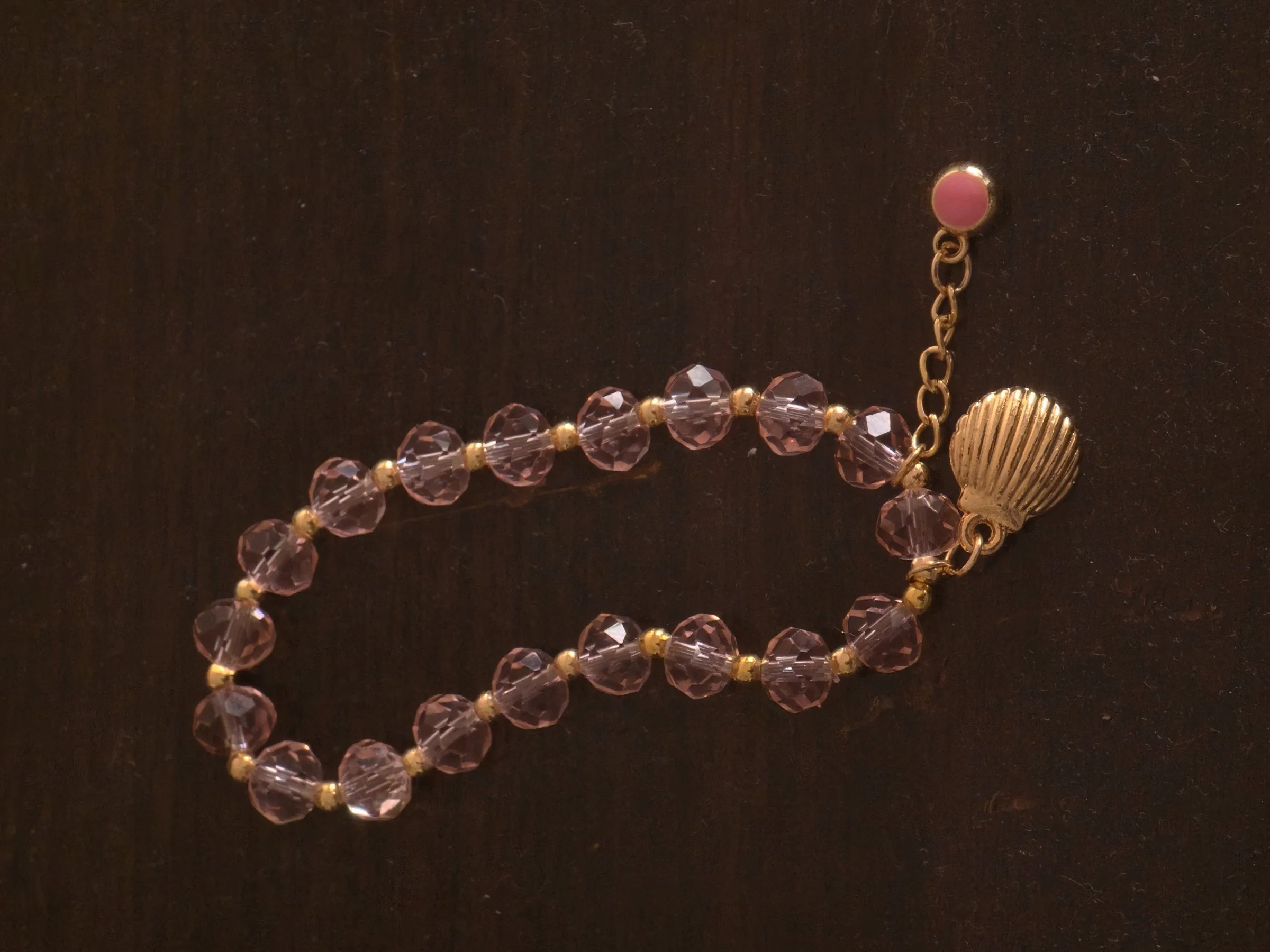 Shell bracelet, blush pink