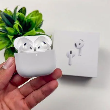 AIRPODS 4 ACTIVE NOISE CANCELLING