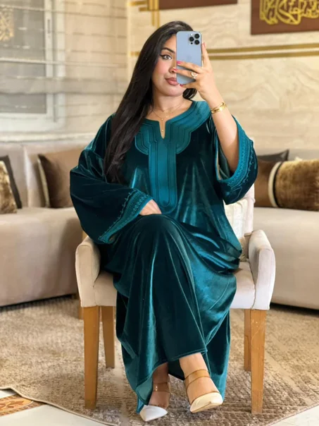 🌙✨ قفطان مبرة بطابع راقي و أنثوي