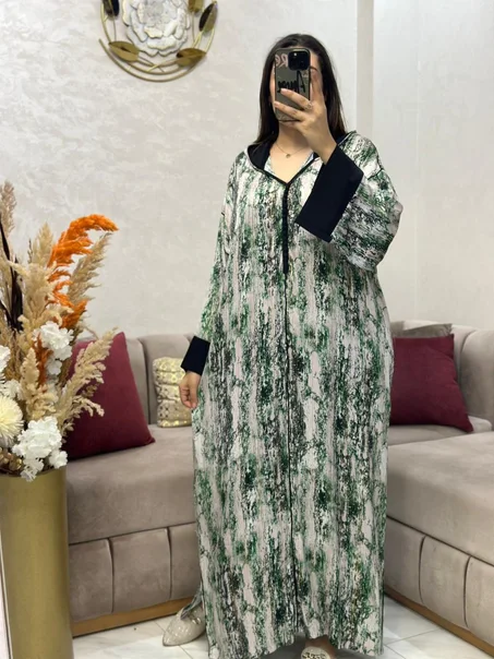 ✨ جلابة كرناج بالعقاد – ألوان ملكية وأناقة مغربية ✨
