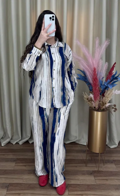 اونسومبل شوميز بثوب Le Lun ب