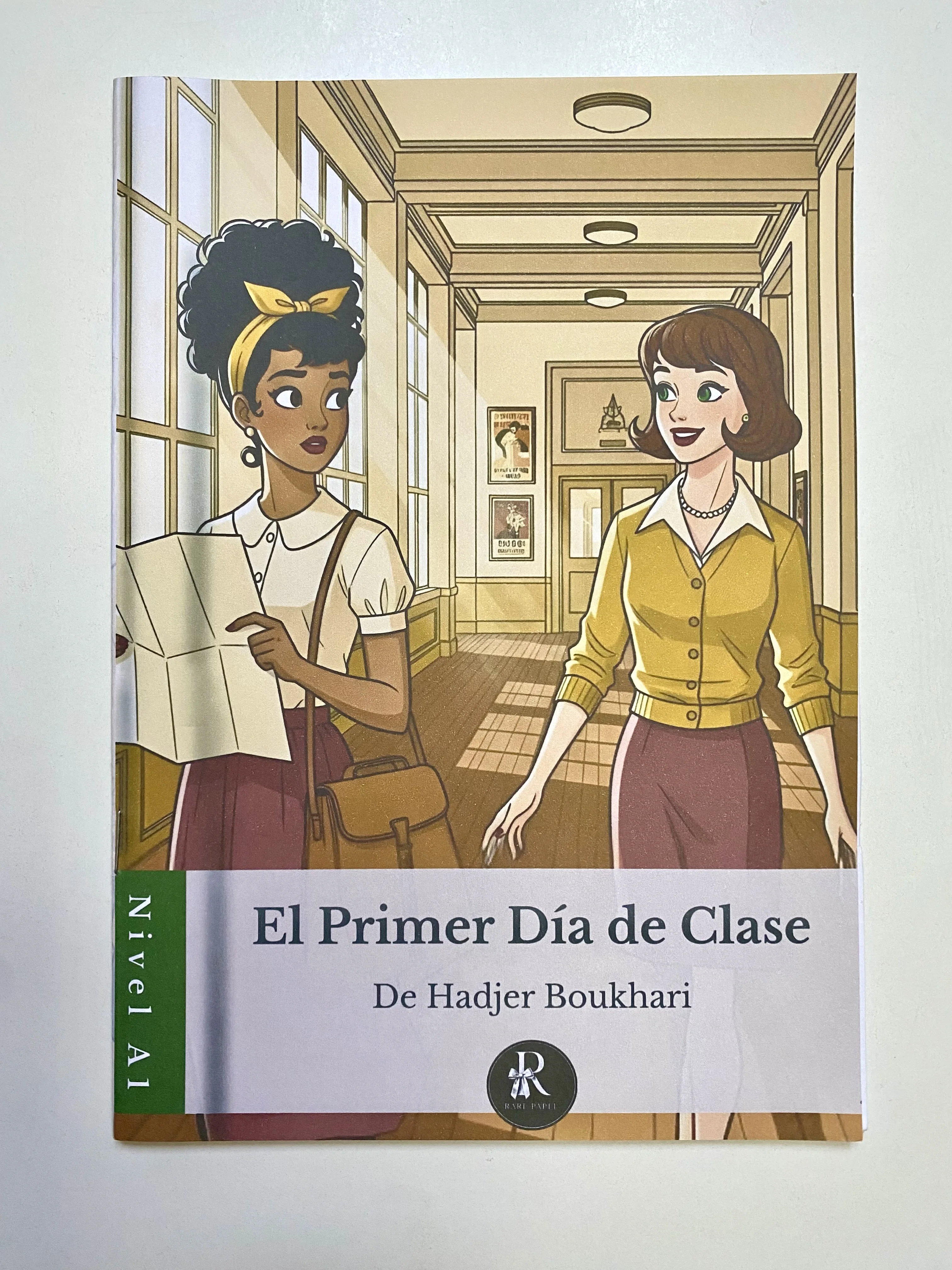 El Primer Día de Clase : قصة تعليمية للمبتدئين - مستوى A1)
