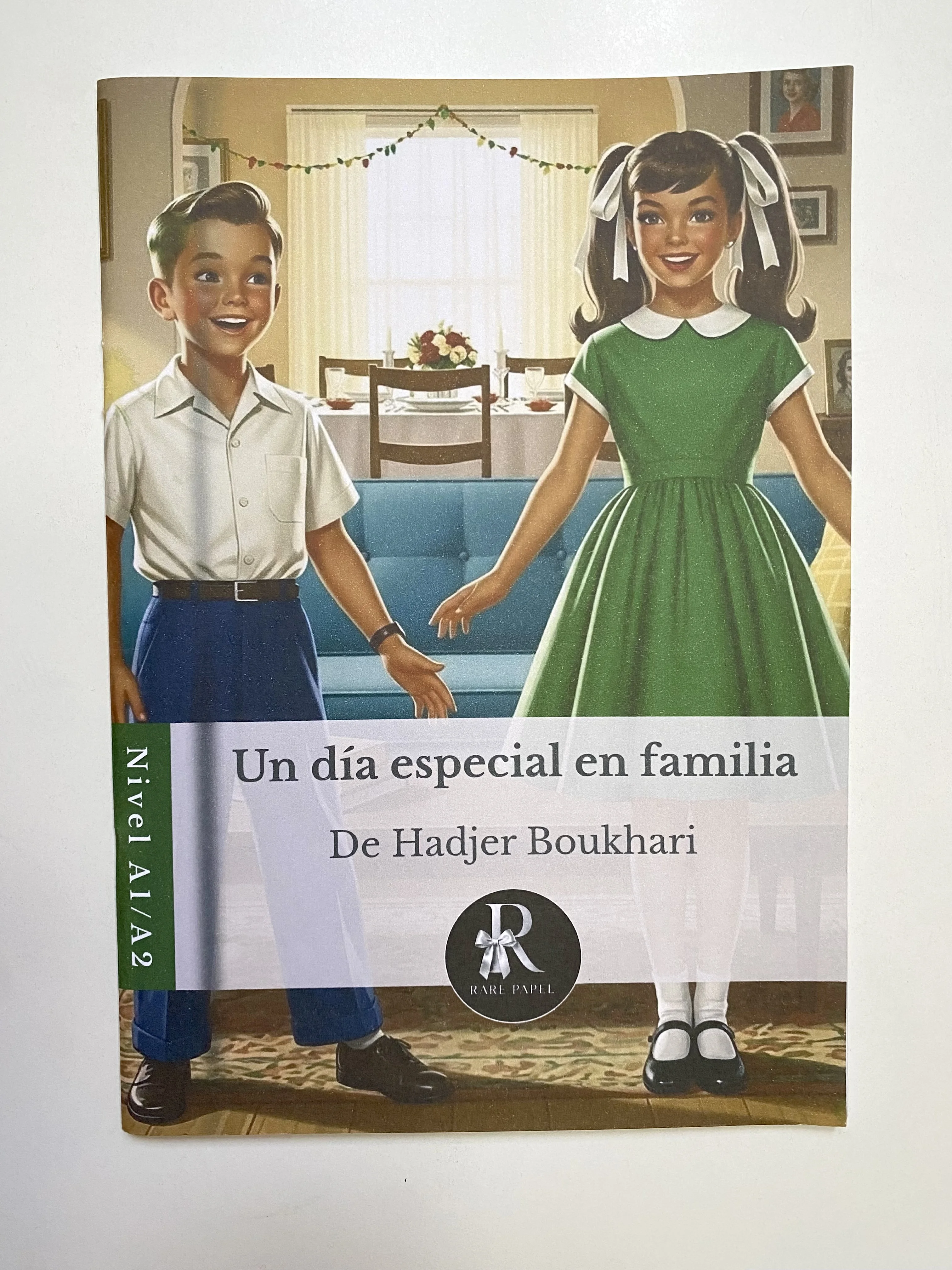 قصة "Un día especial en familia" - تجربة تعليمية إسبانية متكاملة + بودكاست سينيمائي احترافي