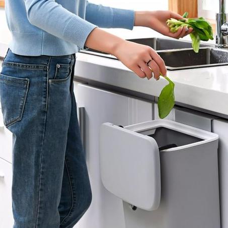 سلة مهملات معلقة للمطبخ