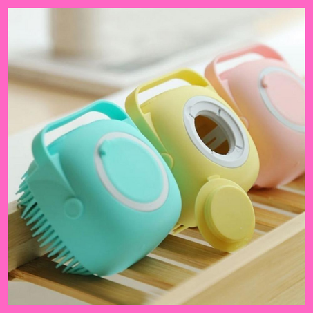 Brosse de bain en silicone avec distributeur de  shampoing