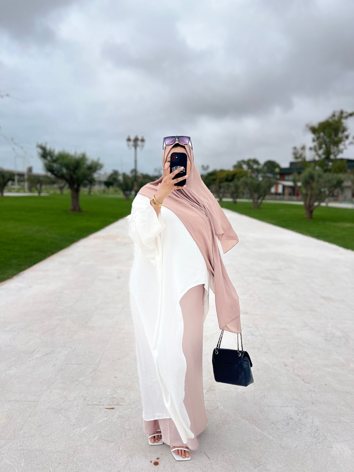 الأبيض