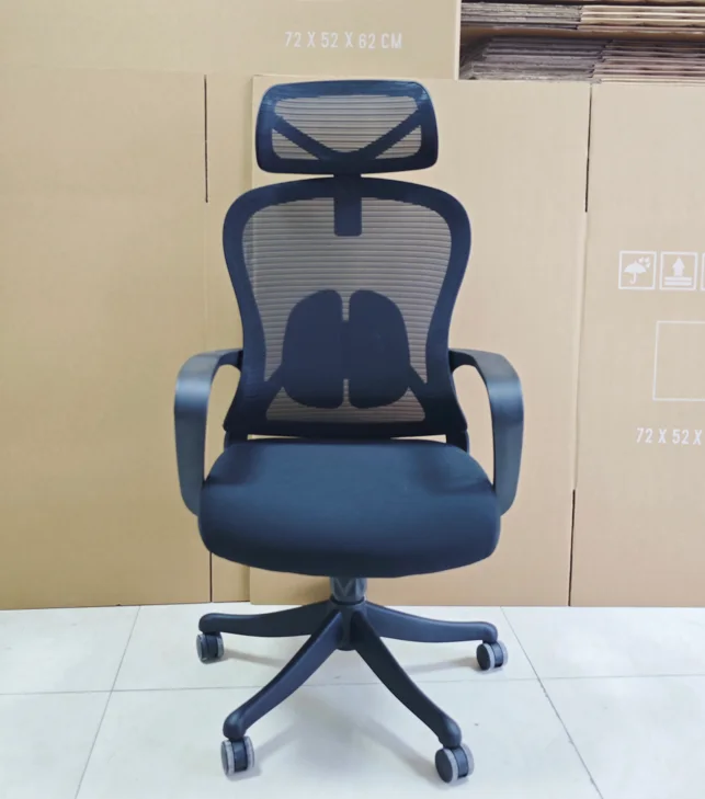 Chaise Vega - Confort Stellaire et Design Cosmique