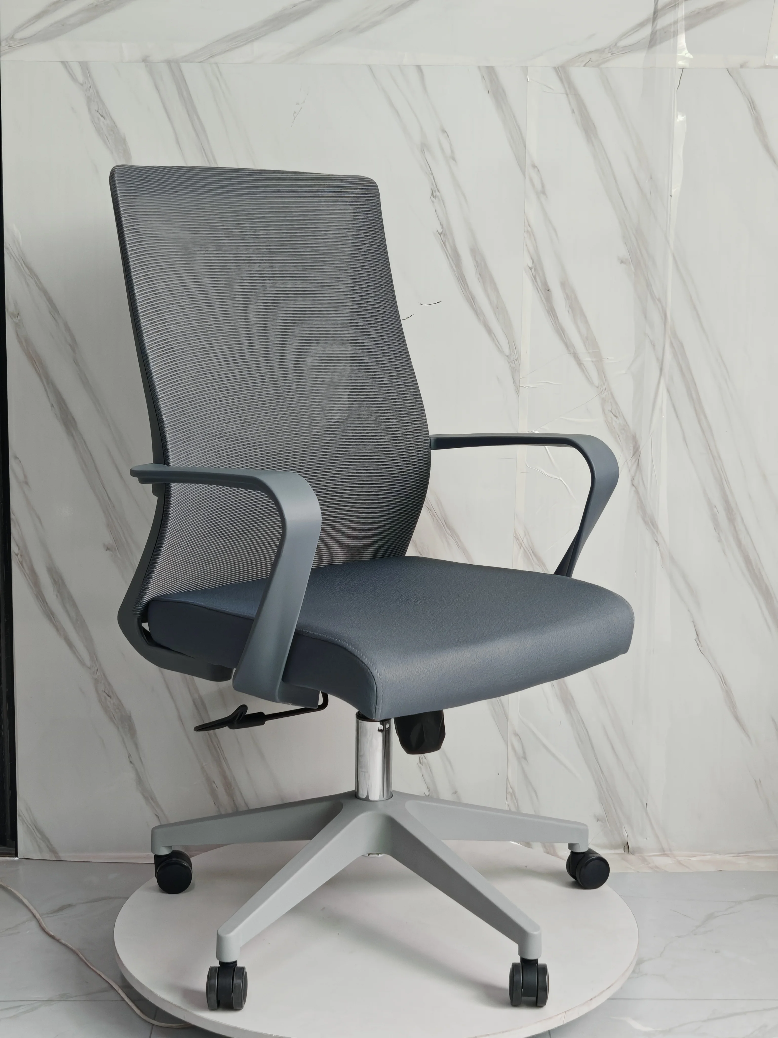 Chaise Balance Pro - Équilibre Parfait Confort et Santé