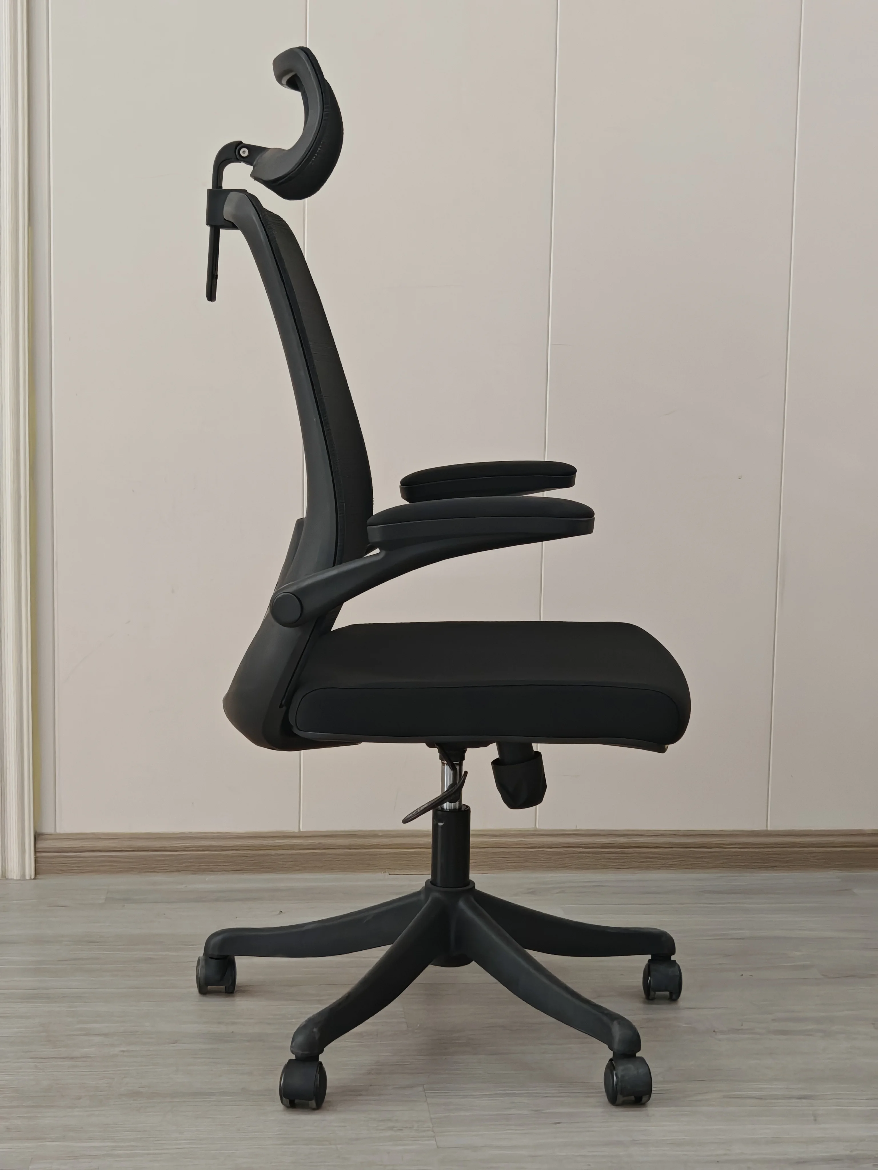 Chaise Nova - Innovation et Design Futuriste