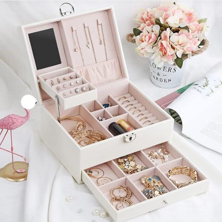 علبة رائعة لترتيب  الأكسسوارات و المجوهرات