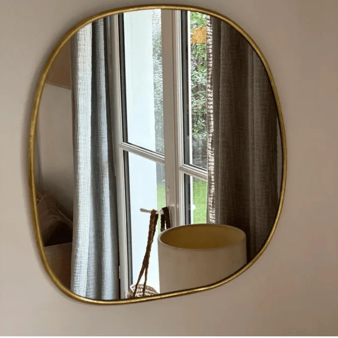 Miroir Mural Décoratif Vintage En Forme De Bouclier Doré 29 X 42 CM - Moyen - Style Baroque Rétro
